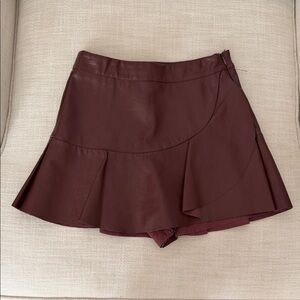 Pleather burgundy ruffle skort